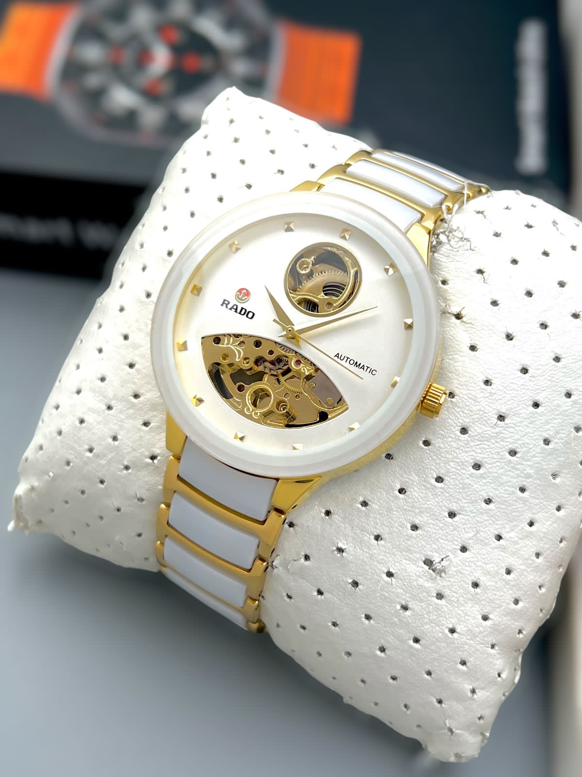 Rado Automatic Jubile Edition | Skeleton Dial with Diamond Markers | Ceramic & Stainless Steel Luxury Watch for Men 5 Rado Automatic Jubile Edition | Skeleton Dial with Diamond Markers | Ceramic & Stainless Steel Luxury Watch for Men white side view