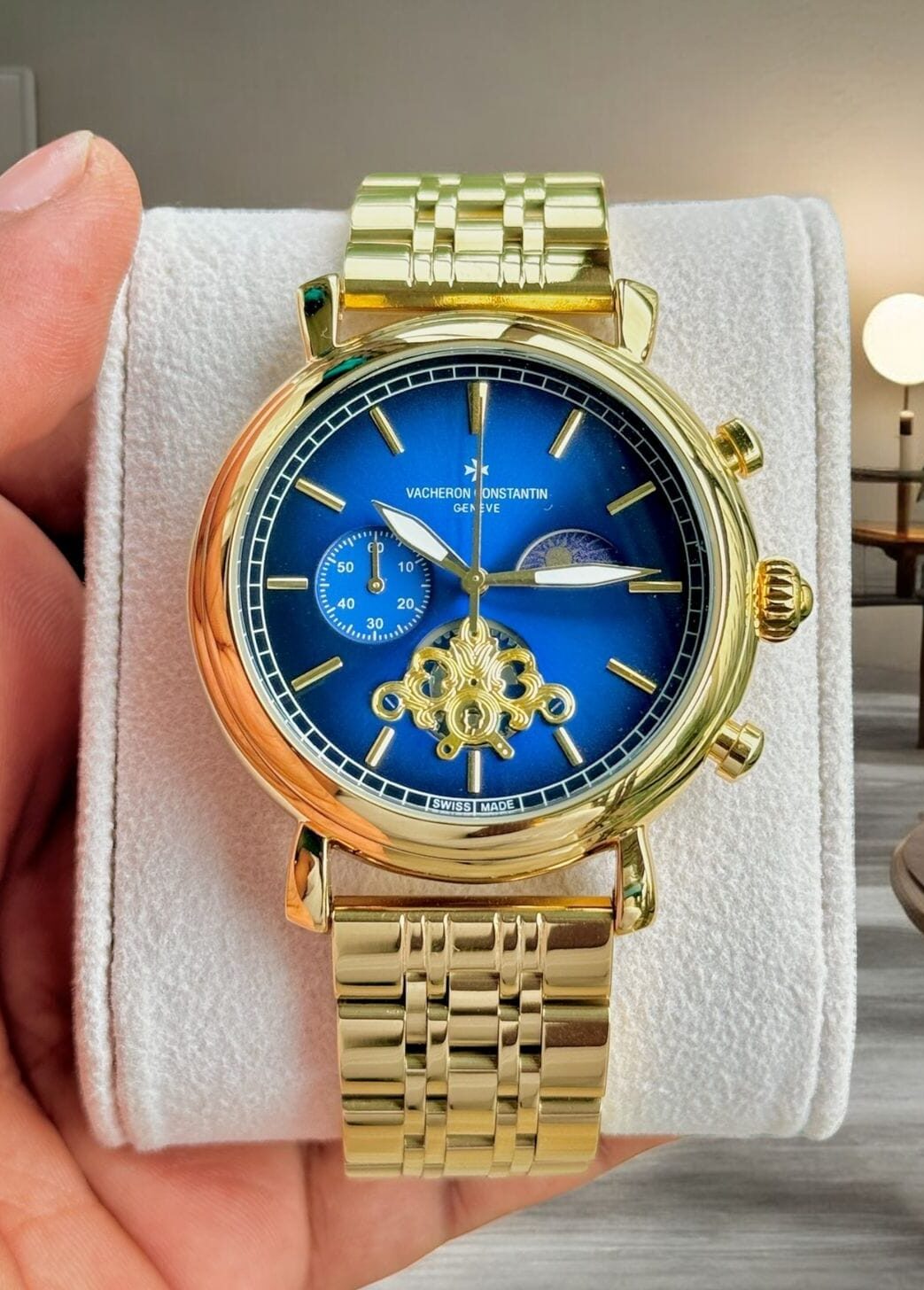 Vacheron Constantin 7AA Chronograph Men’s Watch Premium Quartz Metal Strap 5 Vacheron Constantin 7AA Chronograph Men’s Watch Premium Quartz Metal Vacheron Constantin 7AA Chronograph Men’s Watch Premium Quartz golden Strap blue dial front view