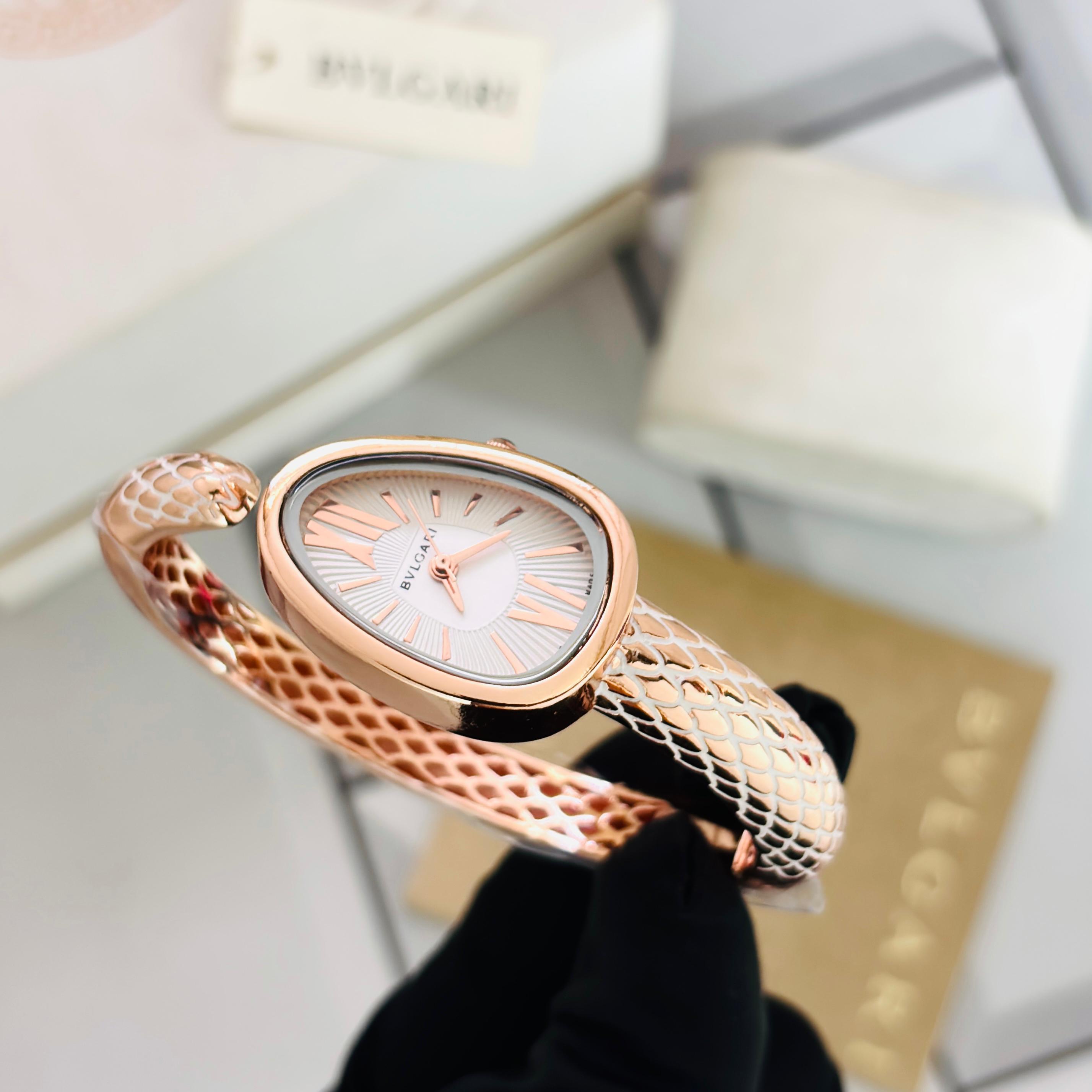 BVLGARI Snake Rose Gold Bangle Watch for Women – Premium Luxury Bracelet 4 BVLGARI Snake Rose Gold Bangle Watch side view