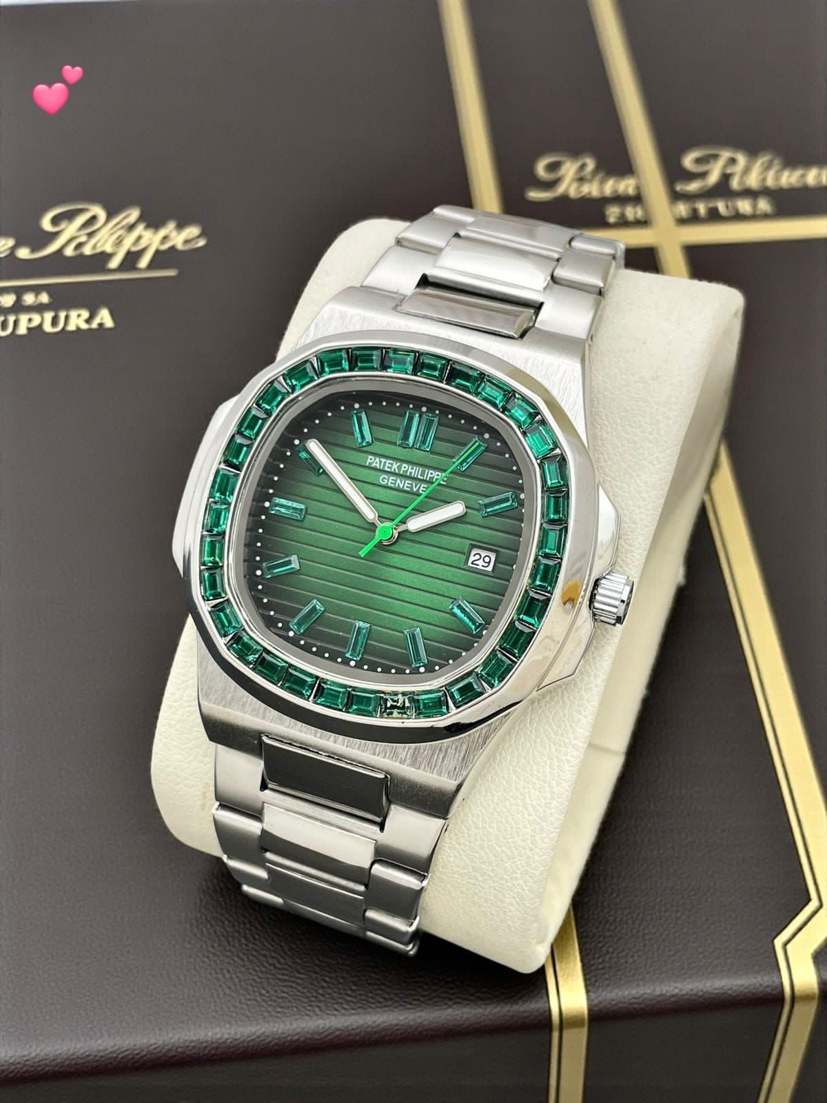 Patek Philippe Royal Oak 7AA Premium Men’s Watch Open Back Stainless Steel 2 Patek Philippe Royal Oak 7AA Premium Men’s Watch silver green dial side view