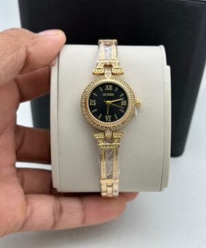Guess Women's Roman