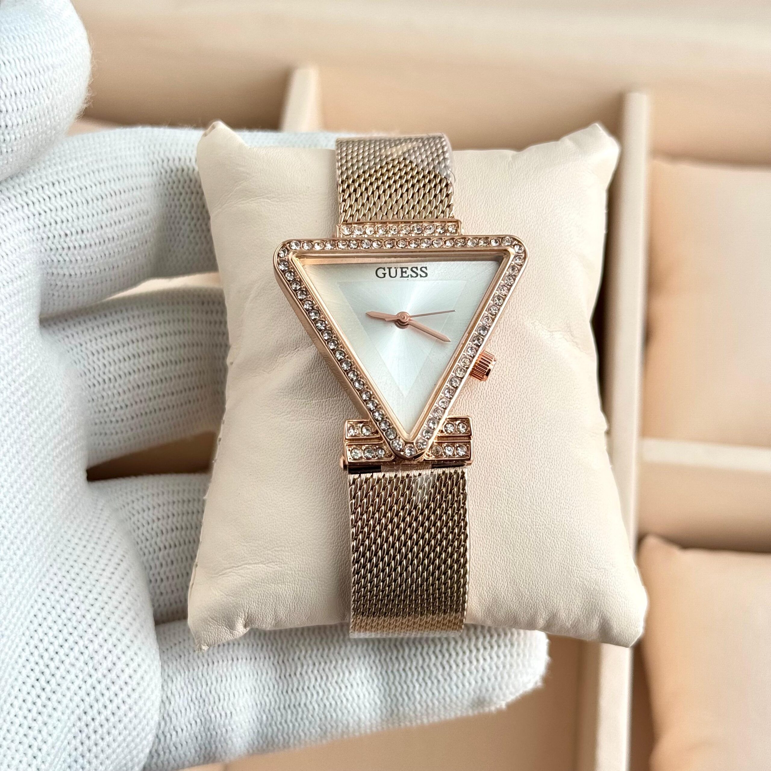 Guess Triangle Crystal Dial Premium Ladies Watch | Rose Gold & Silver Mesh Strap 7 Guess white triangle dial rose gold ladies watch