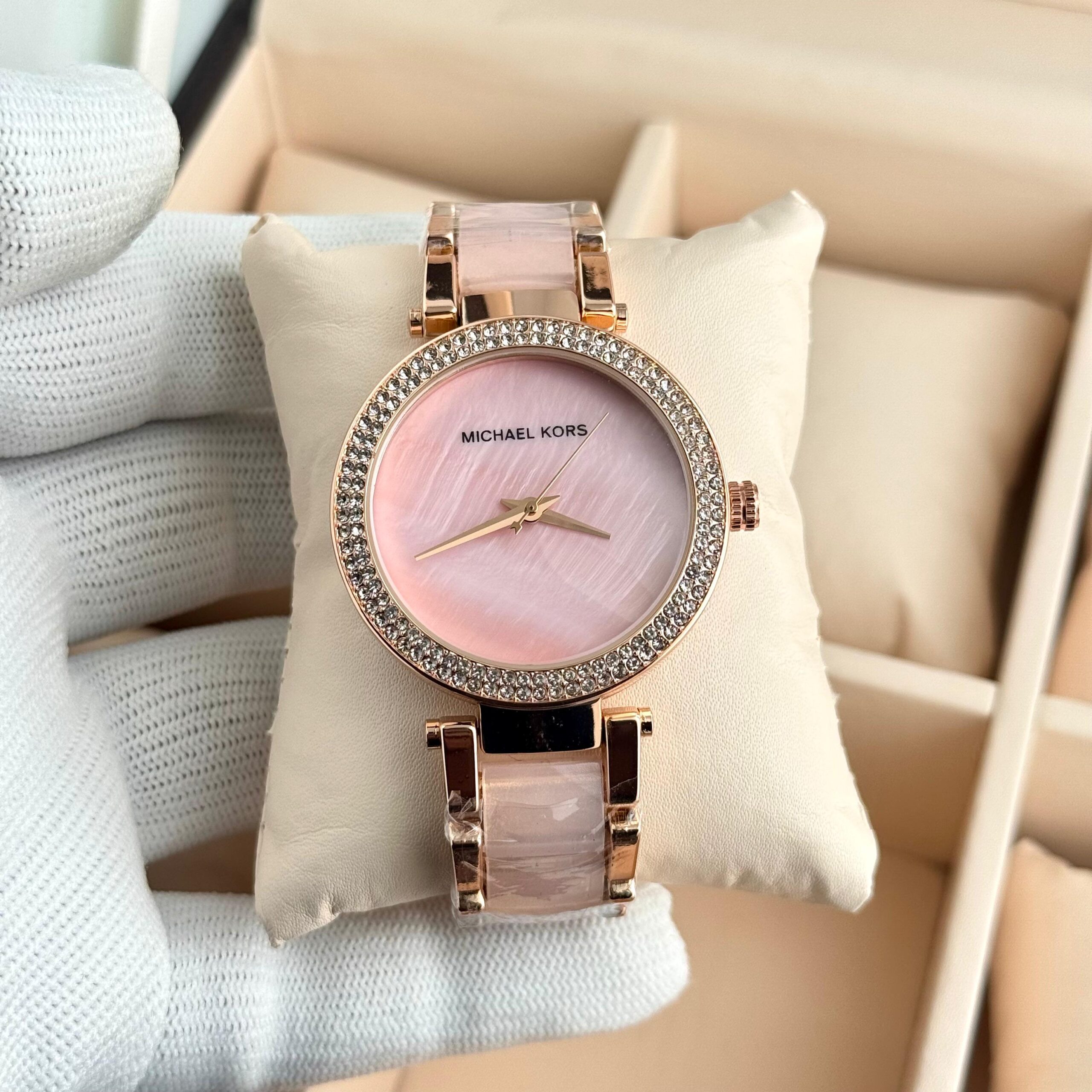 Michael Kors MK6402 7A Premium Women's Watch Mother Of Pearl Dial Rose Gold Bracelet 1 michael kors mk6402 7a premium pink dial women watch
