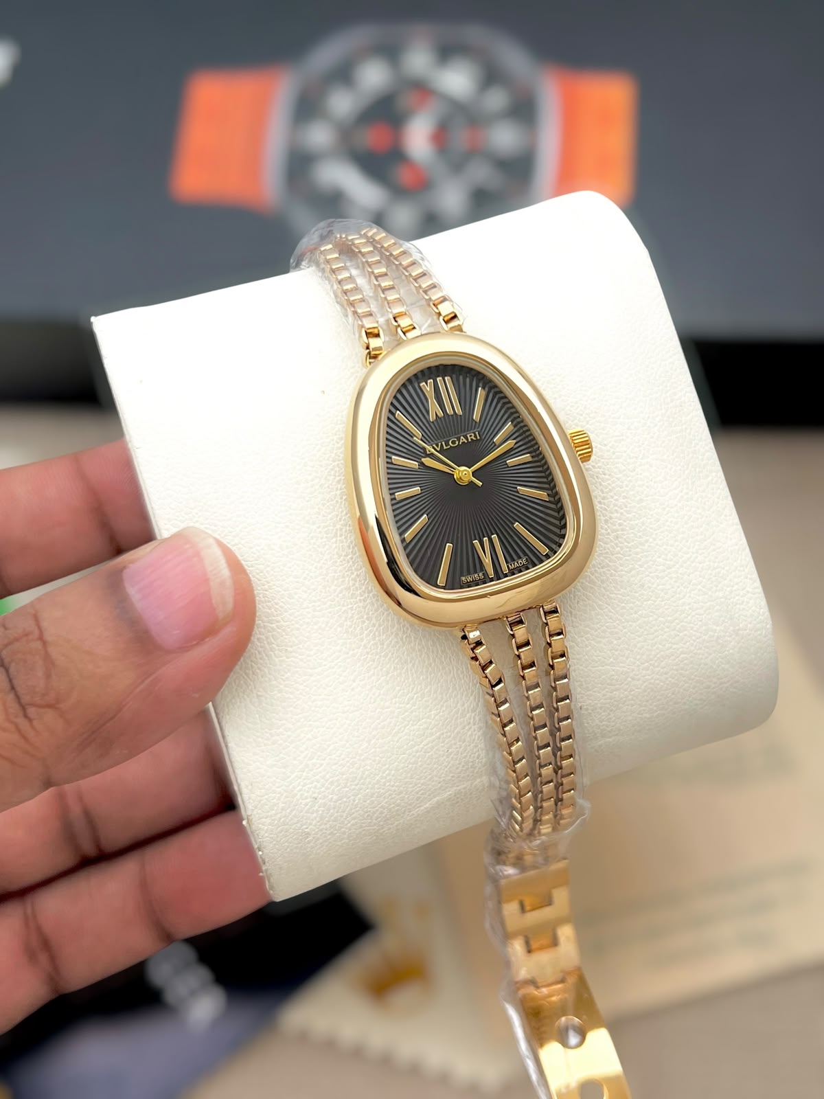 Bvlgari Serpenti Seduttori 7AA Quartz Women's Bracelet Watch 6 Bvlgari Gold Black Dial Women's Watch