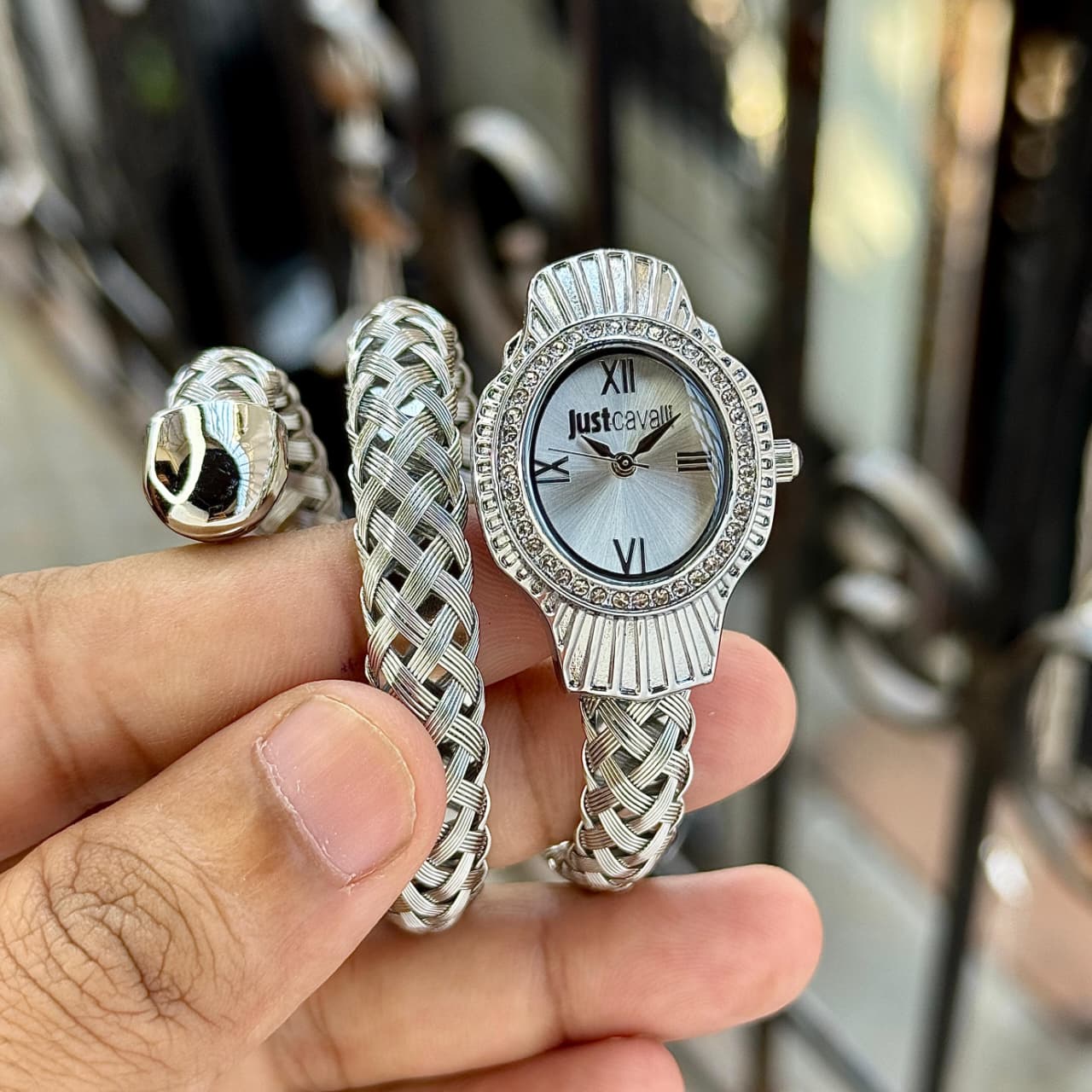 Just Cavalli Twined 7AA Premium Analog Women's Watch 1 Just Cavalli Twined 7aa Women's Watch silver Silver Dial