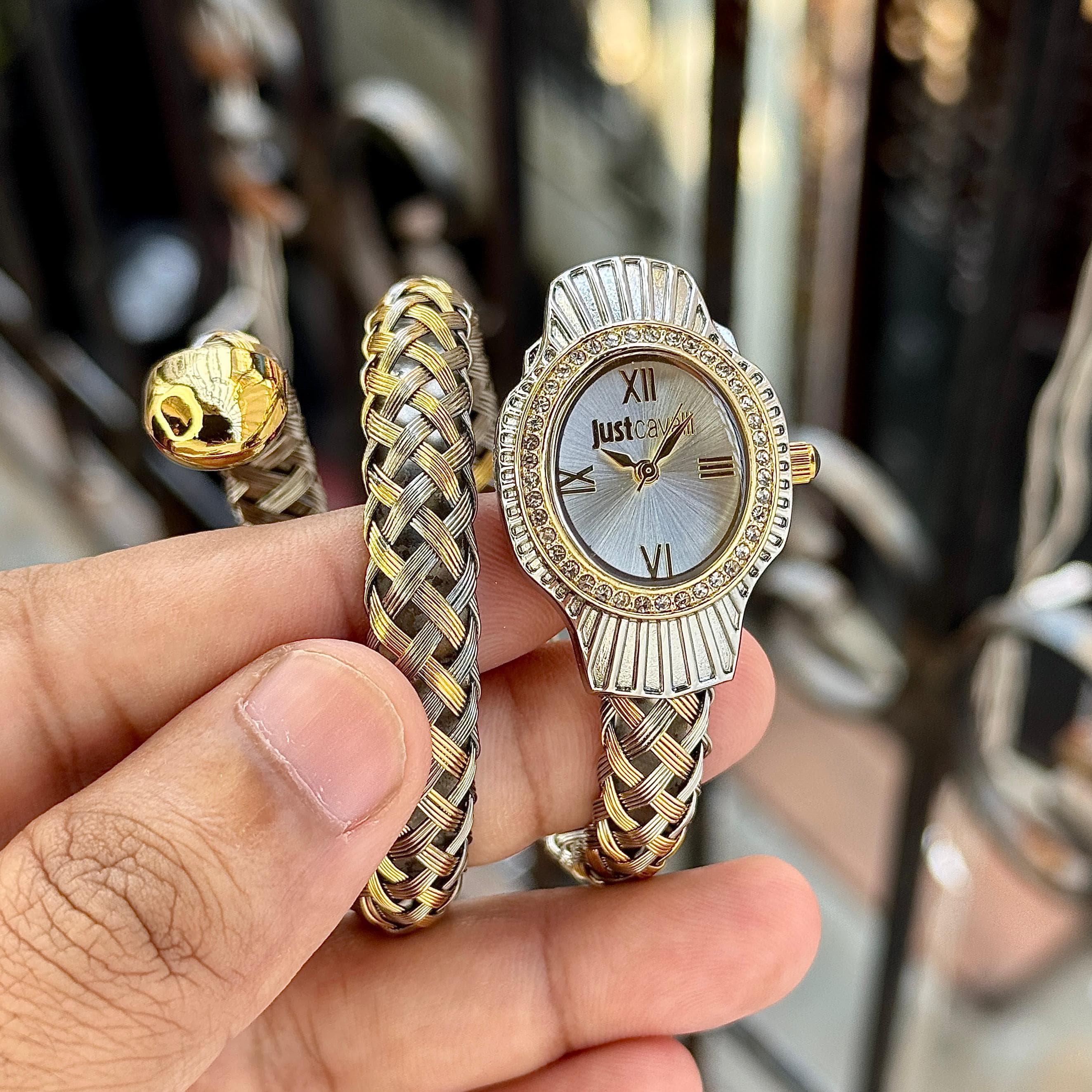 Just Cavalli Twined 7AA Premium Analog Women's Watch 6 Just Cavalli Two Tone Twined Coil Women's Watch Silver Dial