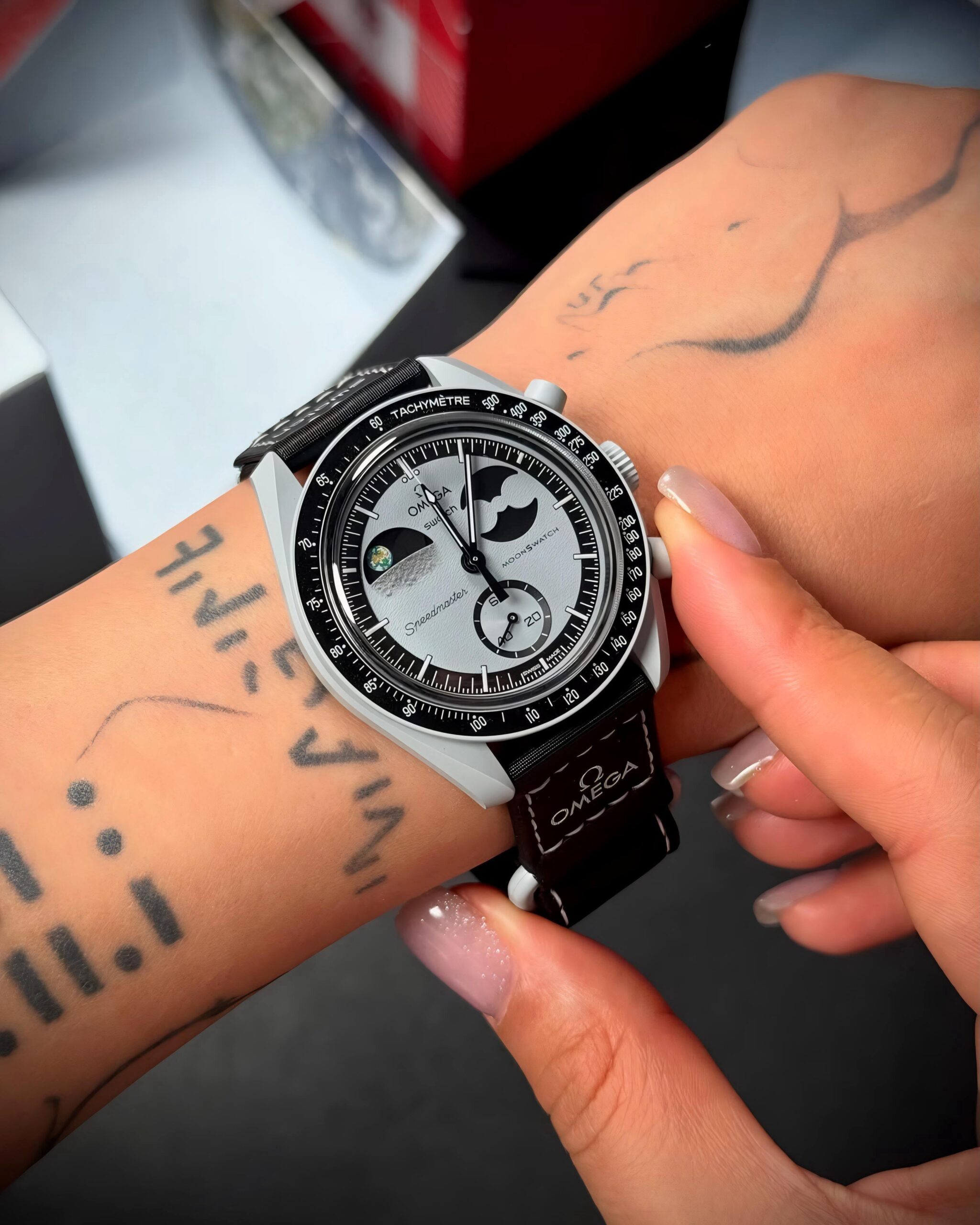 Omega x Swatch Speedmaster MoonSwatch Mission to the EarthPhase 7AA Premium Men's Watch 1 Omega x Swatch speedmaster Mission to the EarthPhase watch on wrist