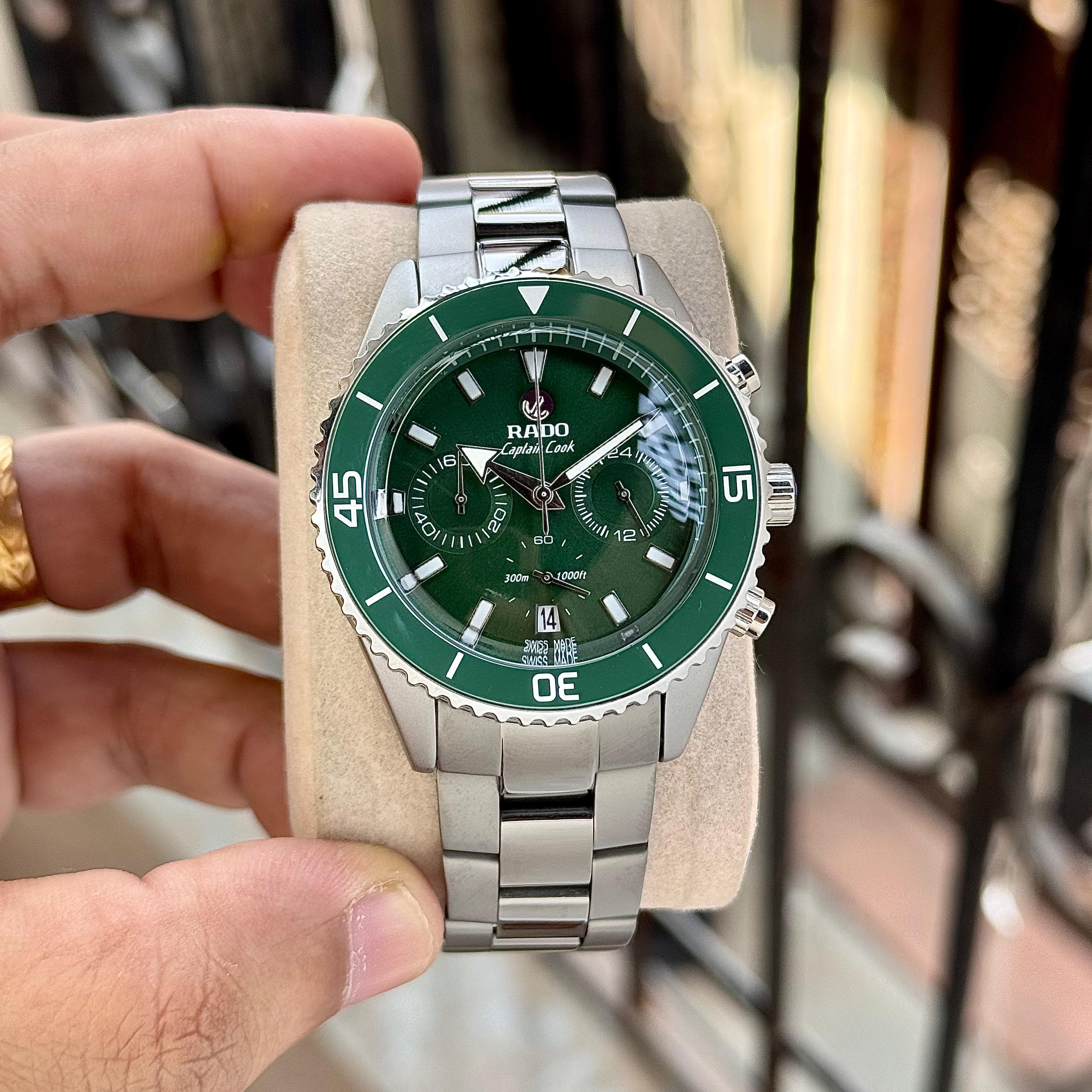 RADO Captain Cook High-Tech Ceramic Chronograph 7AA Quartz Men's Watch 7 RADO Captain Cook Green Dial Variant