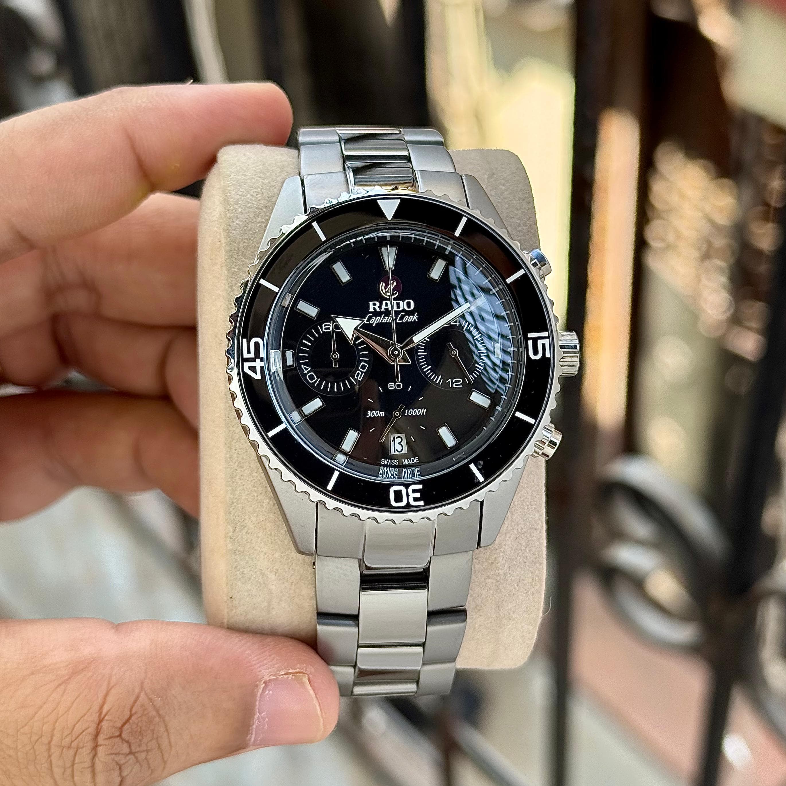 RADO Captain Cook High-Tech Ceramic Chronograph 7AA Quartz Men's Watch 5 RADO Captain Cook Silver Ceramic Variant