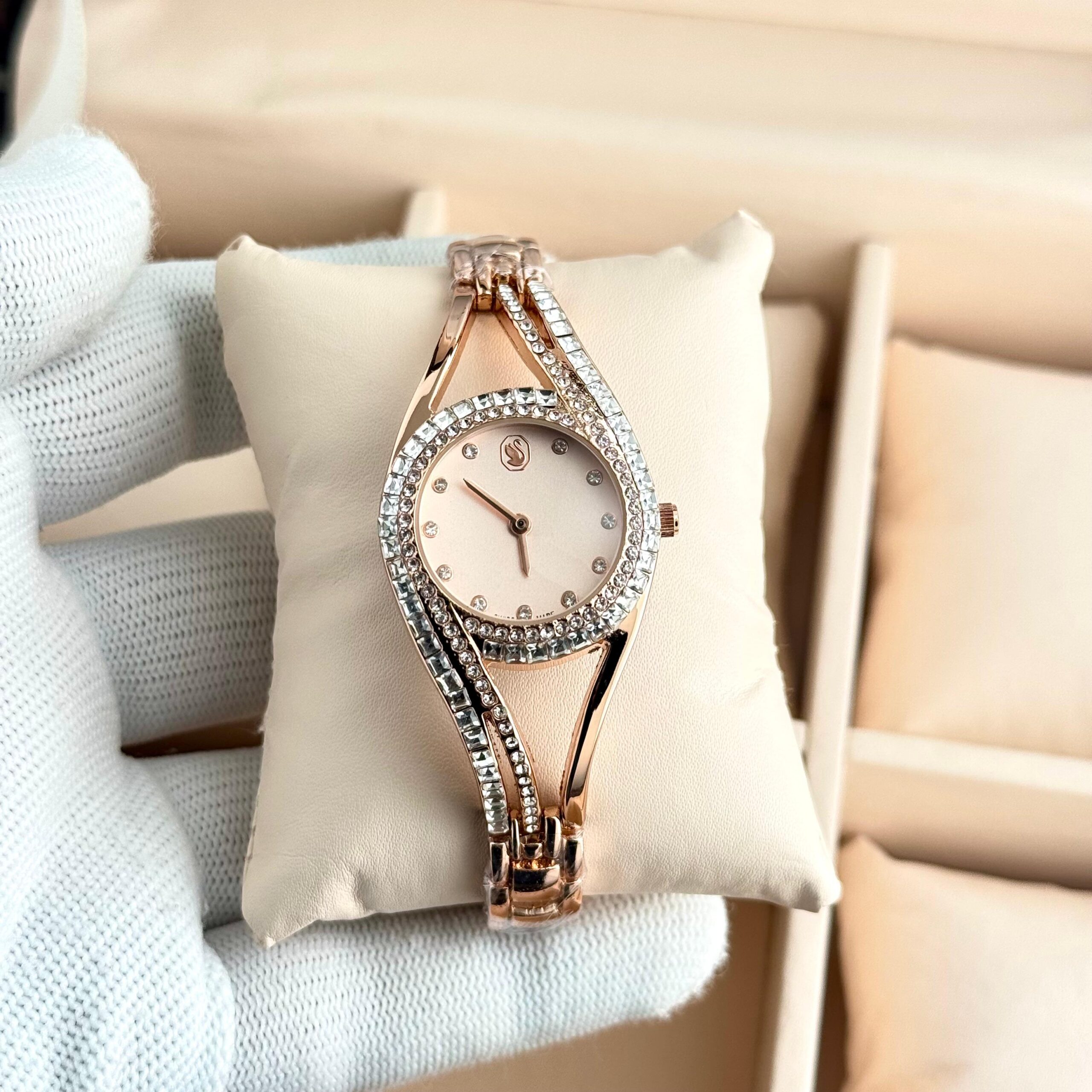 Swarovski Hyperbola 7A Quartz Women's Watch Crystal Diamond Silver & Rose Gold Bracelet 2 Swarovski Hyperbola Rose Gold Women's Watch Champagne Dial