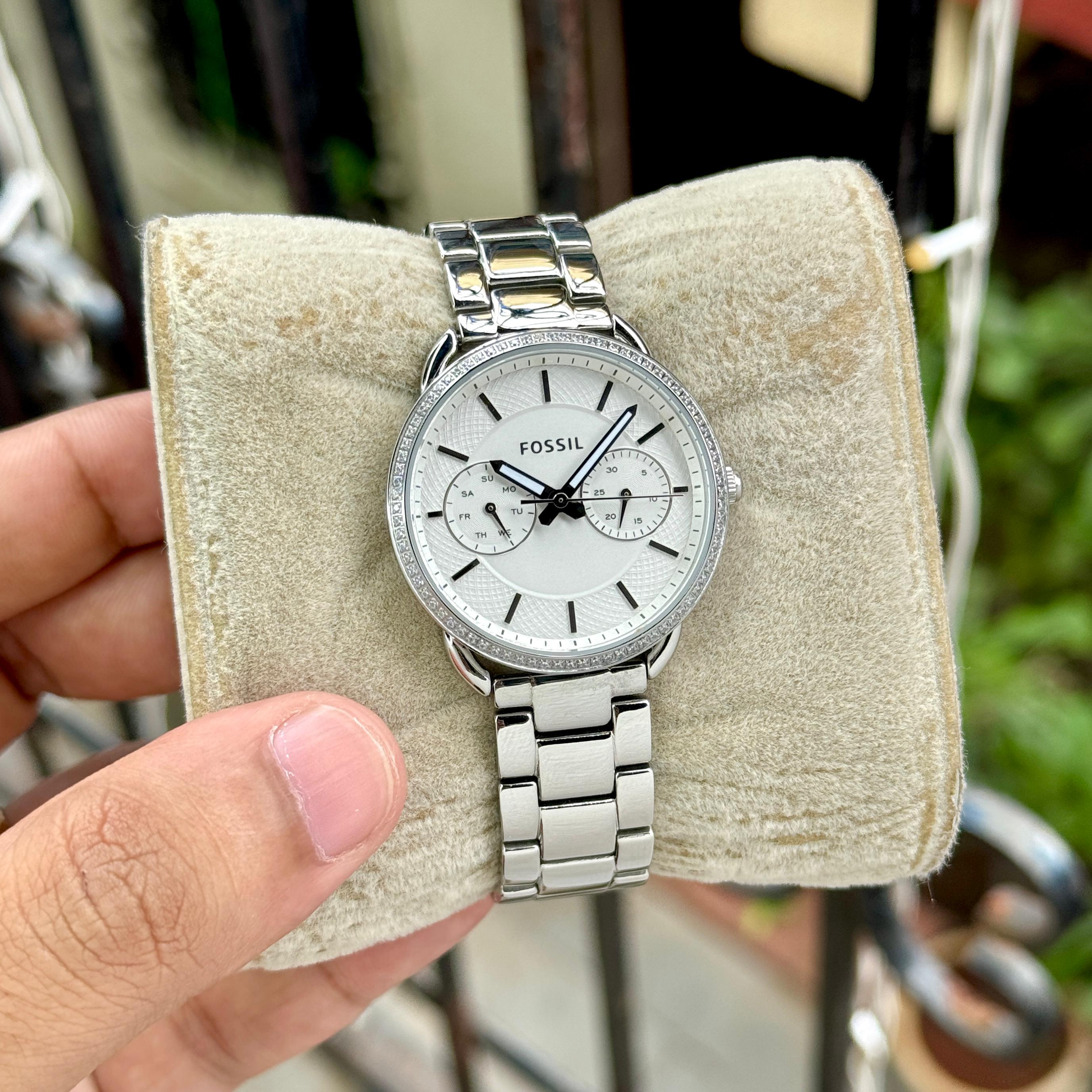 FOSSIL Tailor ES4262 7AA Women's Chronograph Watch 1 FOSSIL Tailor ES4262 7AA Women's Watch Silver Dial