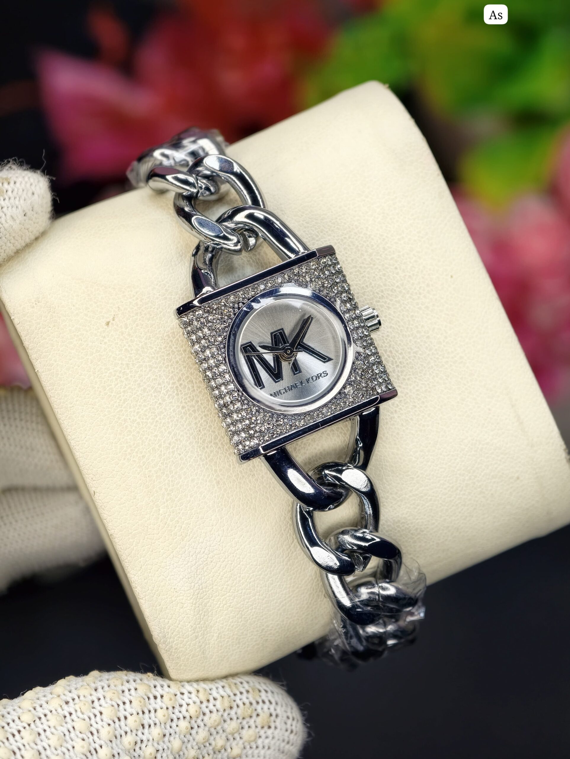 Michael Kors Crystal Chain-Link Women's Watch — Complete SEO 5 Michael Kors silver crystal chain-link women's watch