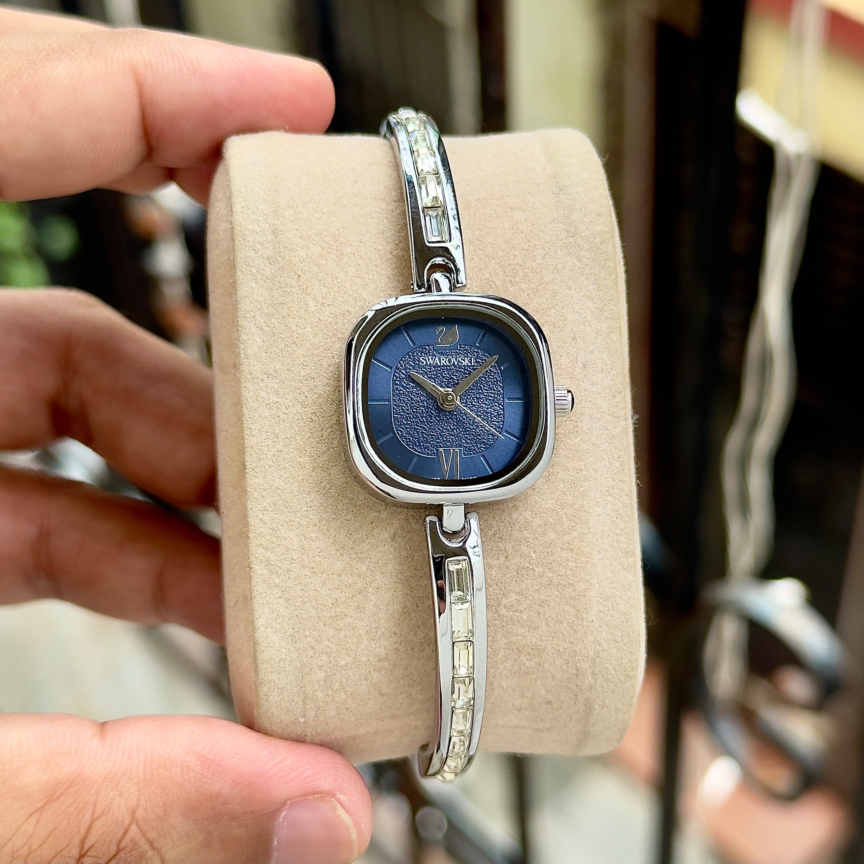 Swarovski Elegant Ladies Crystal Bracelet Quartz Watch 1 Swarovski Ladies Crystal Bracelet Watch Blue Dial