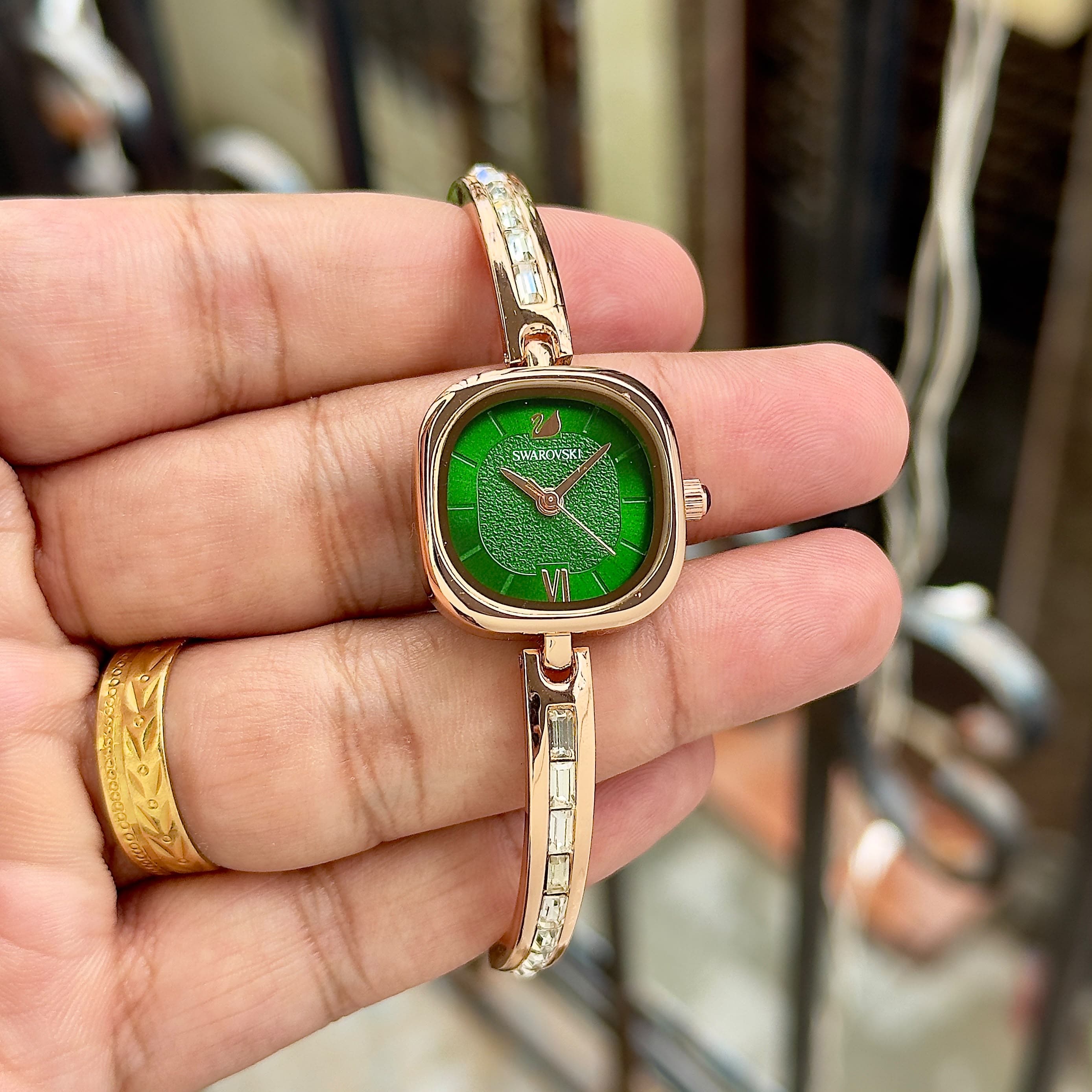 Swarovski Elegant Ladies Crystal Bracelet Quartz Watch 5 Swarovski Ladies Watch Green Dial Gold Bracelet